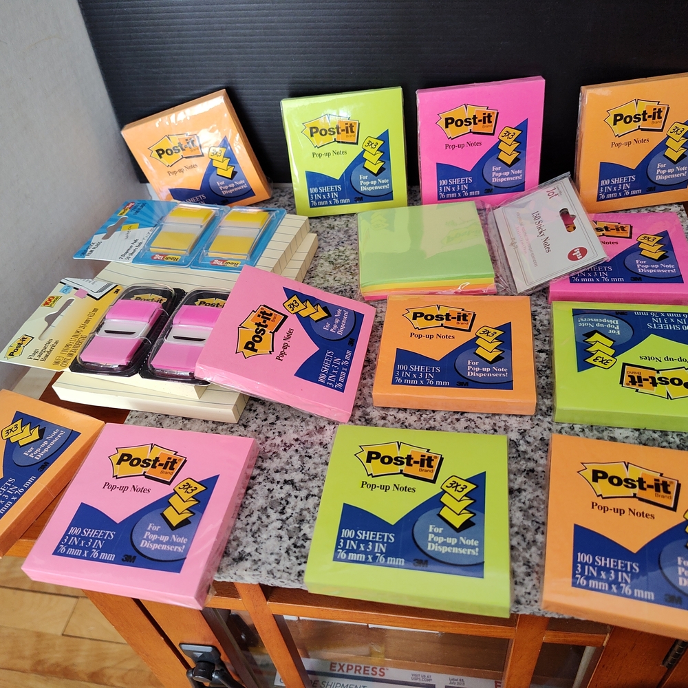 Colorful Post-it Pop-up Notes Collection - Picture 4 of 7